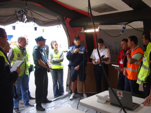 Grupo de personas de emergencias